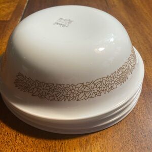 4 Corelle 18 oz Woodland Cereal Bowls